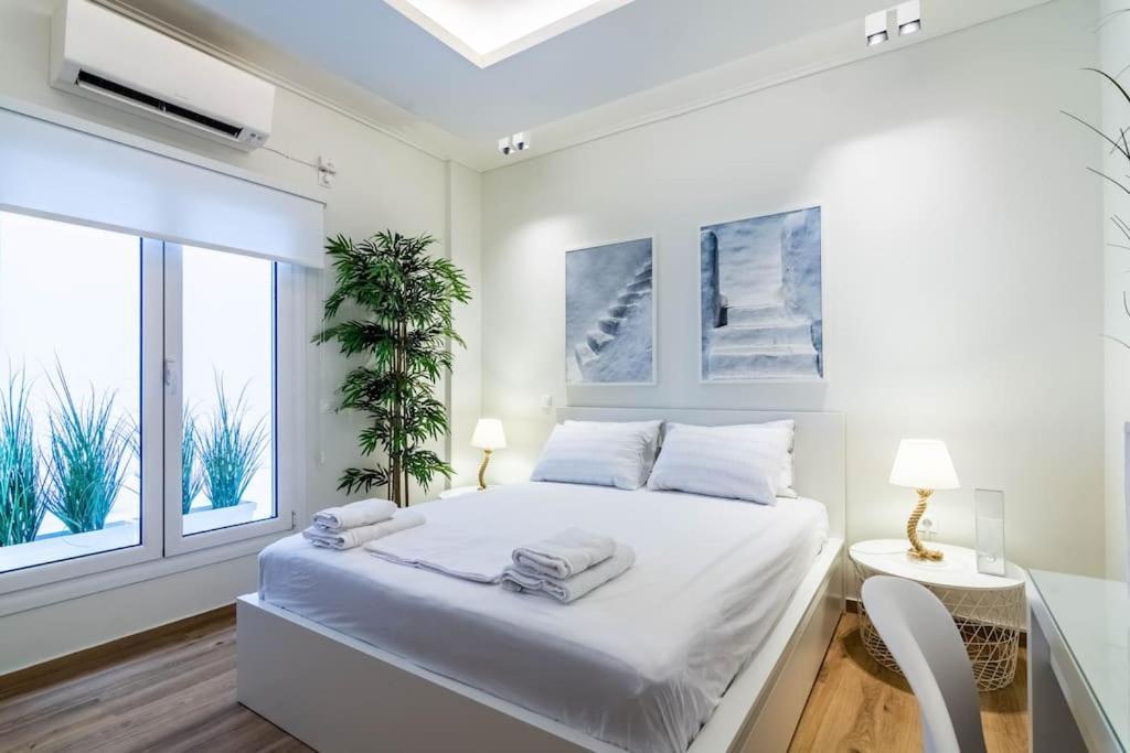 Greek Island Apartment เอเธนส์ ภายนอก รูปภาพ